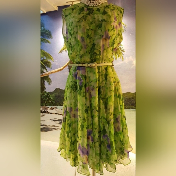 $5,900 NEW OSCAR DE LA RENTA ADOREABLE SILK GREEN IRISES RUNWAY DRESS US 8, 16 - Picture 7 of 16